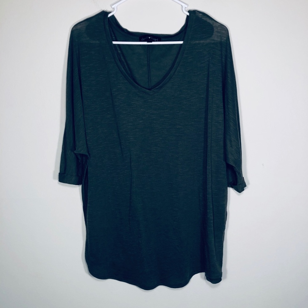 Women’s Derek Heart Elbow Sleeve Top